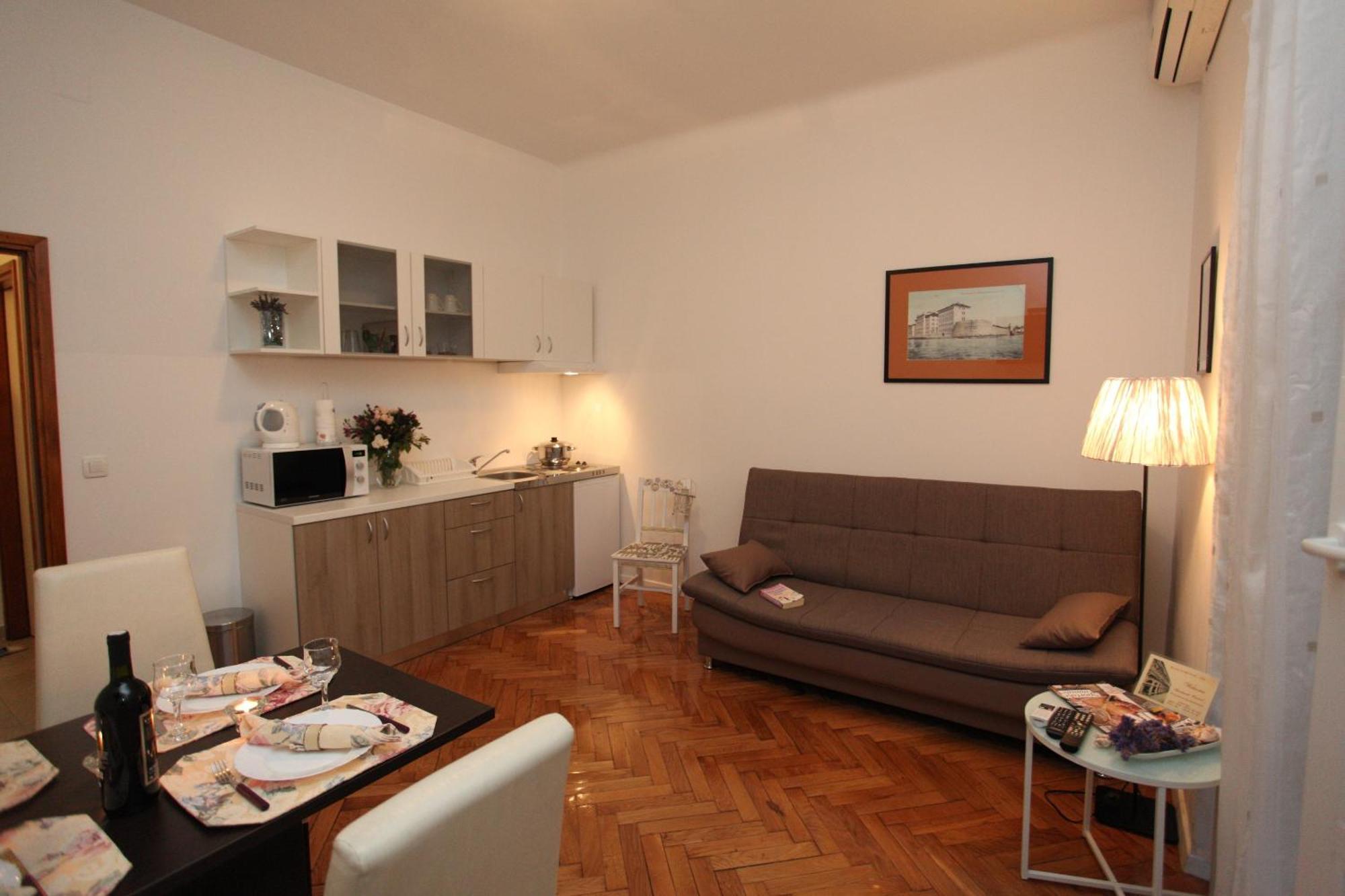 Vincent Apt. In Old Town Centre Zara Camera foto